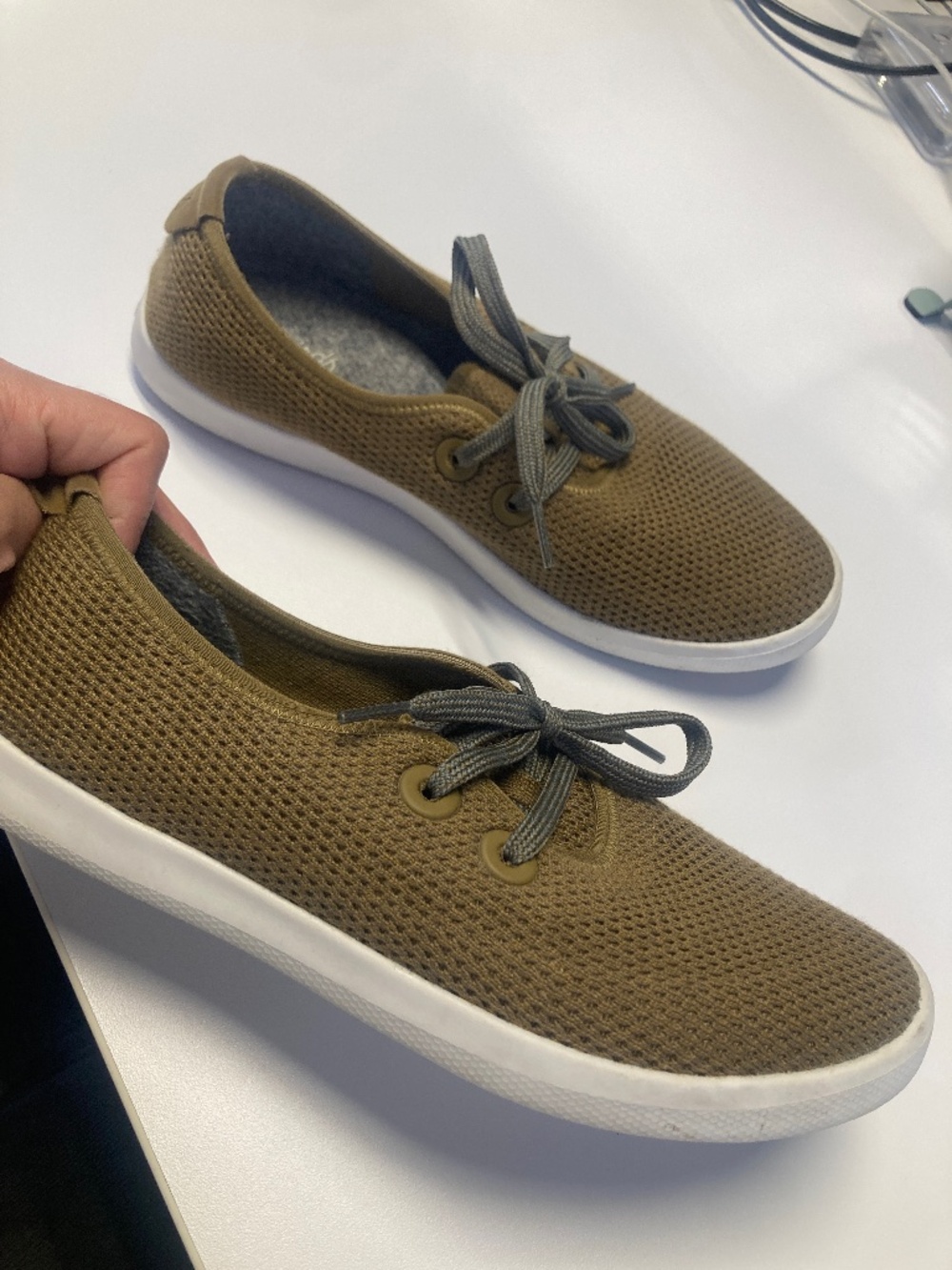 Excellent condition allbirds womens 9 tree skipper cute
